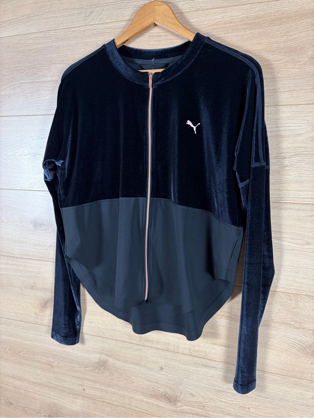 Puma Women's Black Velvet Zip-Front Statement Jacket XL